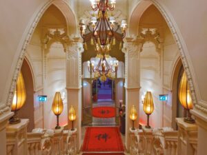 Buddha-Bar Hotel Budapest Klotild Palace