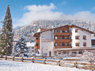 Hotel Astoria **** & Pension Tirol