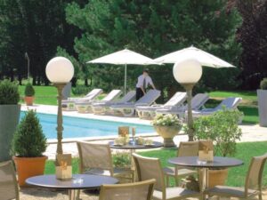 Hotel Le Dracy Hotel Le Dracy