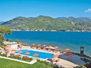Parkhotel Casimiro Village