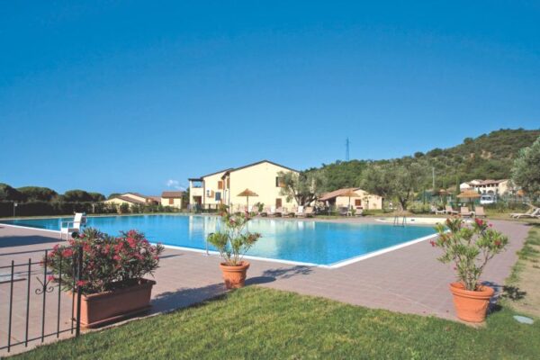 Residence Le Corti Di Montepitti Residence Le Corti Di Montepitti