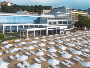 Grifid Encanto Beach Hotel