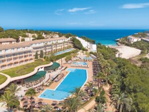 Insotel Cala Mandia Resort & Spa
