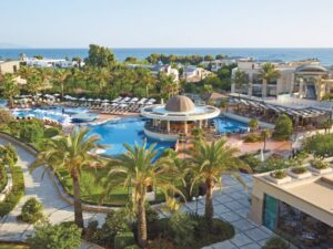 Minoa Palace Beach Resort